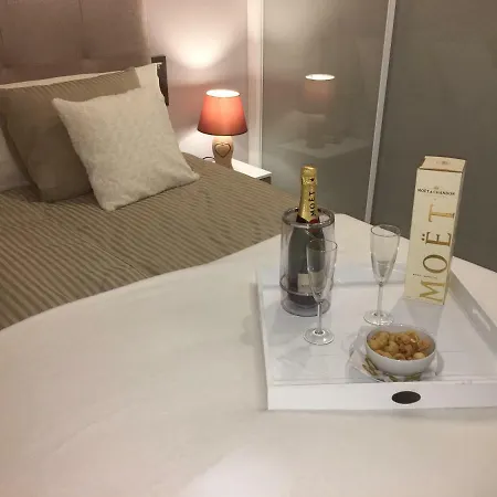Penthouse Casa Esmeralda Oasis Beach Apartamento *